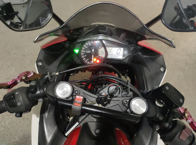 Мотоцикл Yamaha YZF-R3 с пробегом 81592 km