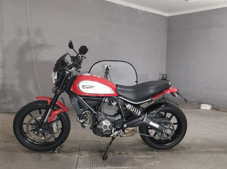 Мотоцикл Ducati SCRAMBLER 803 ICON з пробігом 5133 km