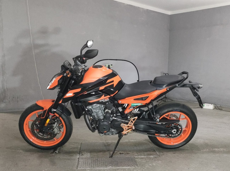 Мотоцикл KTM 890 DUKE с пробегом 13695 km