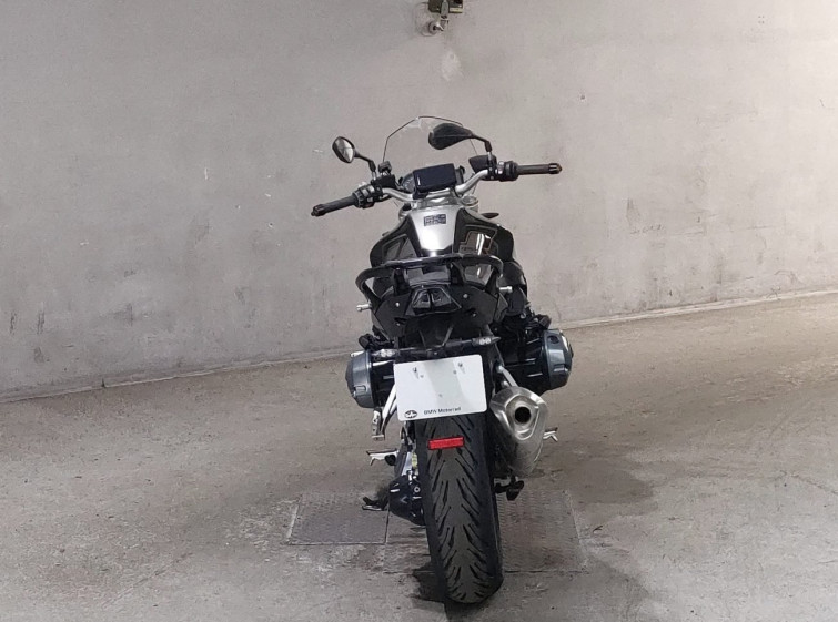 Мотоцикл BMW R1200R з пробігом 15323 km