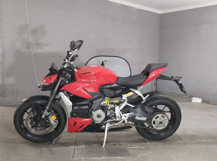 Мотоцикл Ducati STREETFIGHTER V2 з пробігом 9692 km