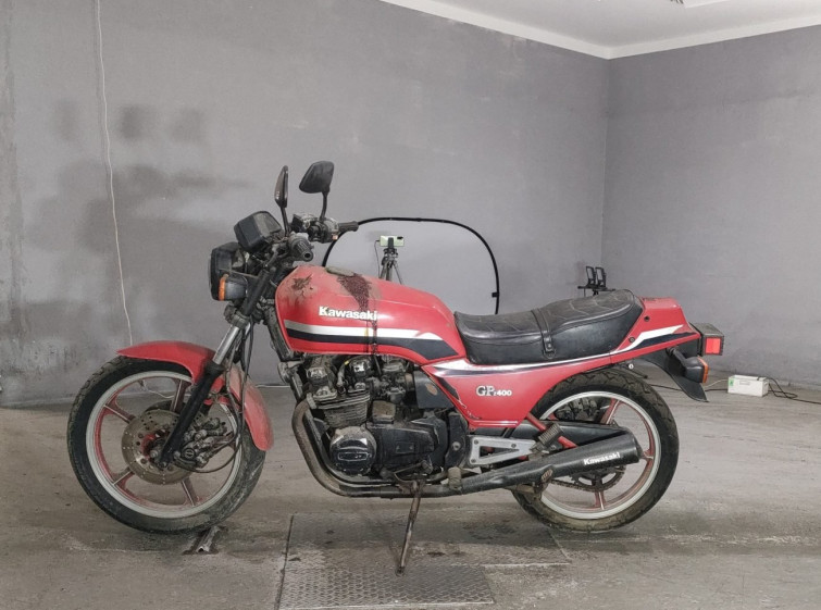 Мотоцикл Kawasaki Z400GP з пробігом 72227 km