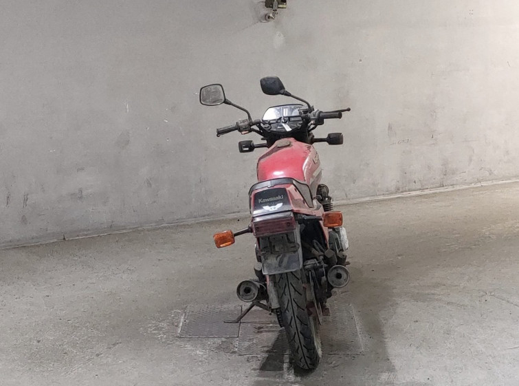 Мотоцикл Kawasaki Z400GP з пробігом 72227 km