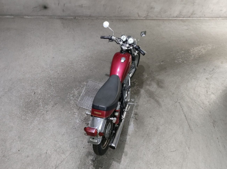 Мотоцикл Yamaha SR400 з пробігом 11725 km