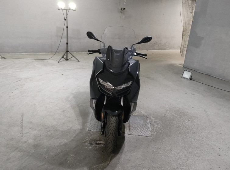 Мотоцикл BMW C400GT з пробігом 1819 km