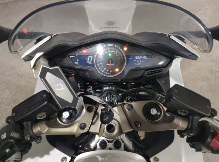Мотоцикл Honda VFR800F с пробегом 36849 km