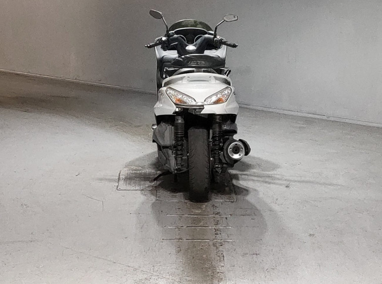 Мотоцикл Yamaha GRAND MAJESTY400