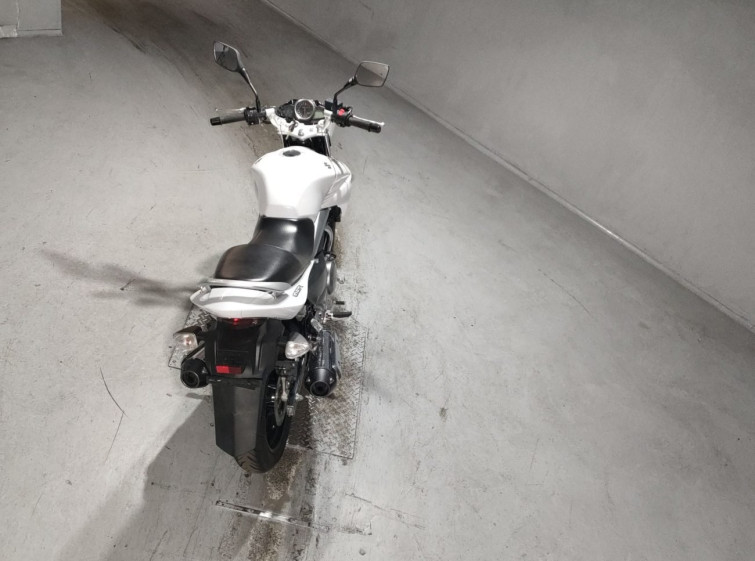 Мотоцикл Suzuki GSR250 с пробегом 20200 km