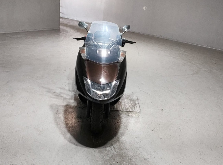 Мотоцикл Yamaha MAXAM250 з пробігом 4045 km