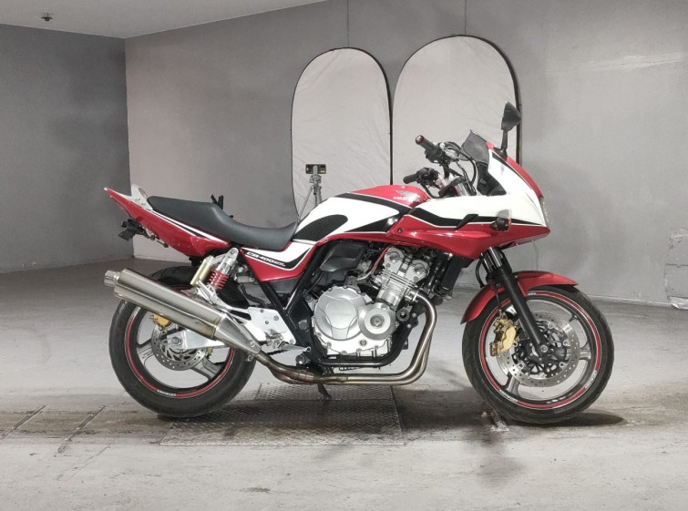 Мотоцикл Honda CB400SFVA с пробегом 102458 km