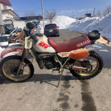 Мотоцикл Yamaha DT200R