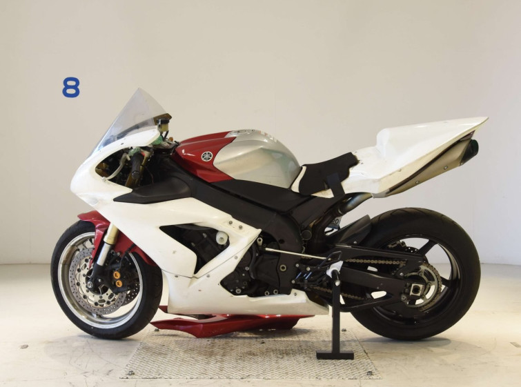 Мотоцикл Yamaha YZF-R1