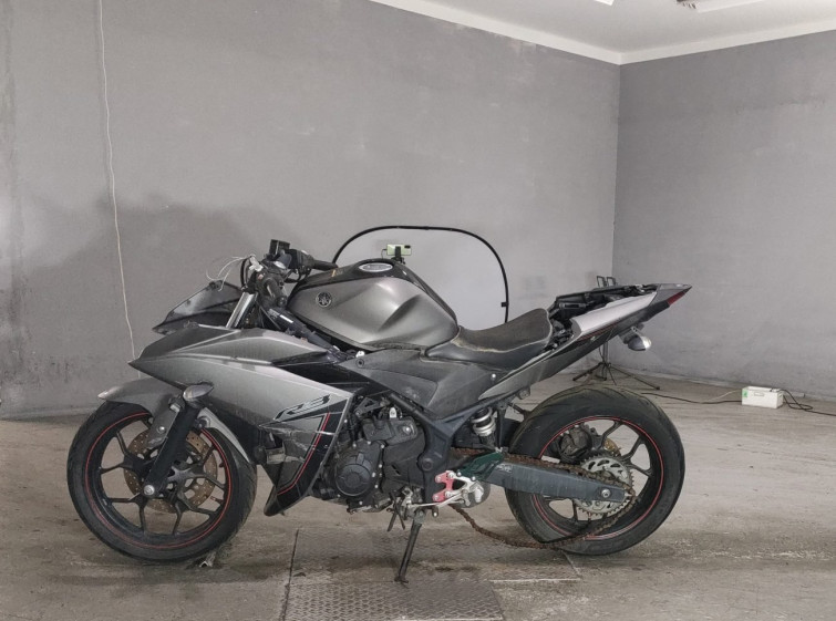 Мотоцикл Yamaha YZF-R25