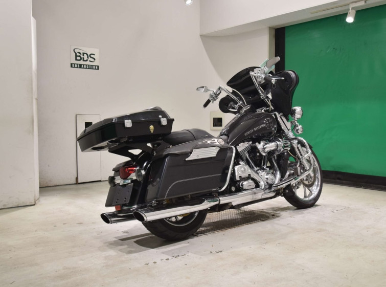 Мотоцикл HD ROAD KING FLHR1580 с пробегом 17451 km