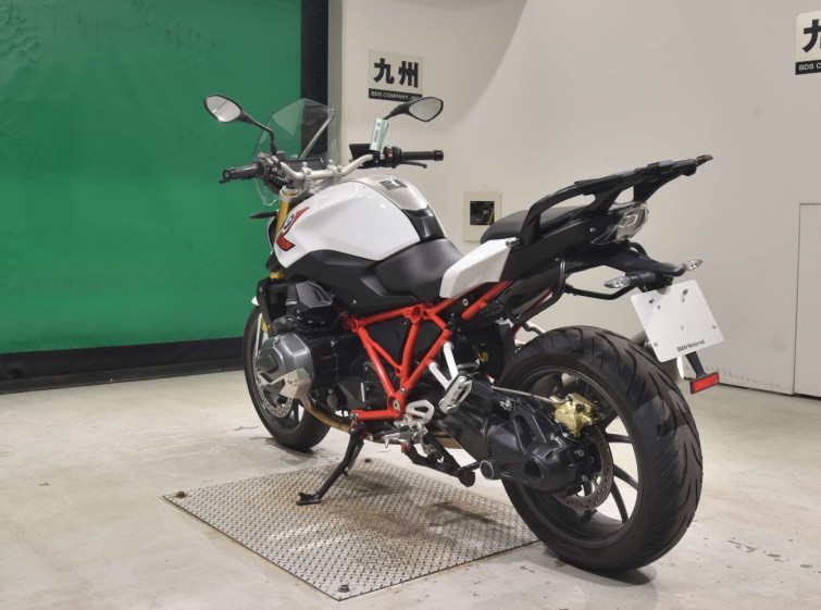 Мотоцикл BMW R1200R с пробегом 28858 km