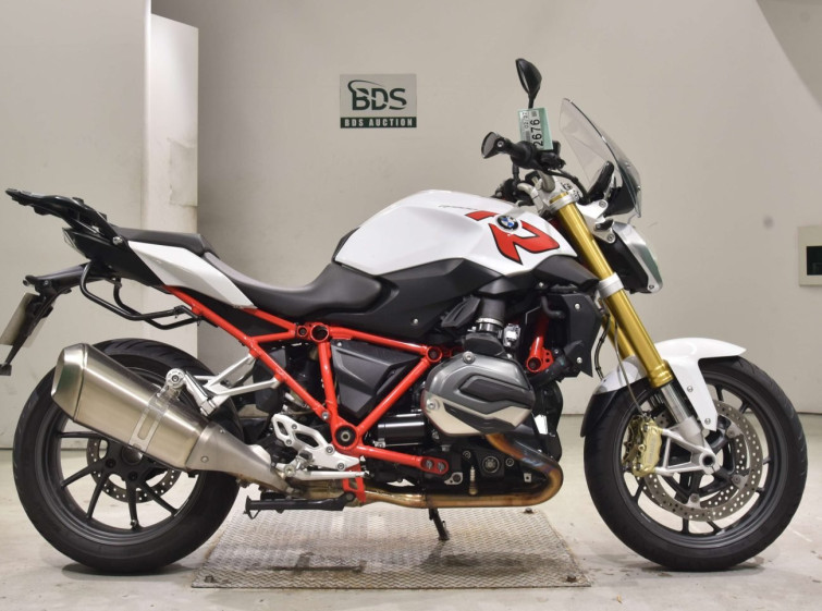 Мотоцикл BMW R1200R с пробегом 28858 km