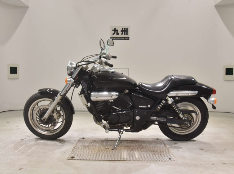 Мотоцикл Honda MAGNA250 з пробігом 17853 km