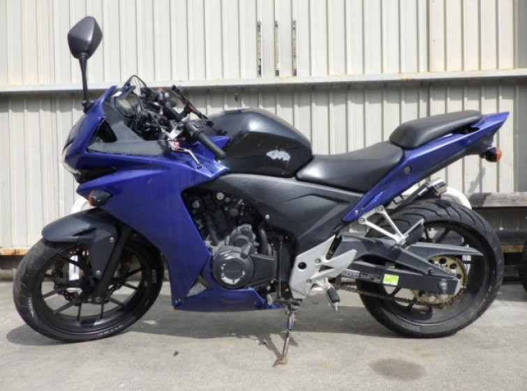 Мотоцикл Honda CBR400R