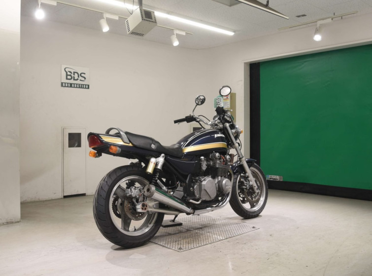 Мотоцикл Kawasaki ZEPHYR750 с пробегом 21374 km