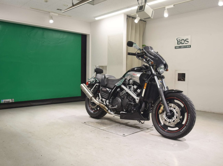 Мотоцикл Yamaha V-MAX1200 з пробігом 51916 km
