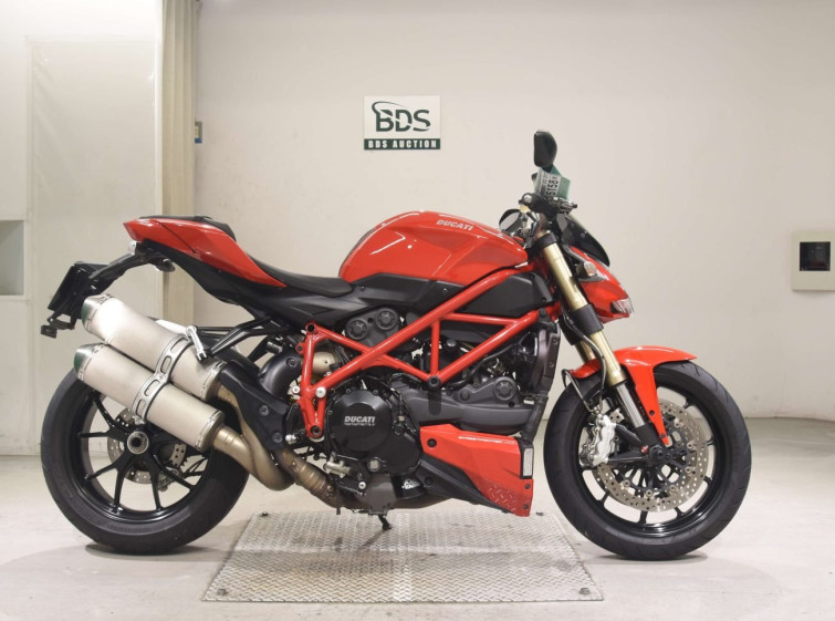 Мотоцикл Ducati STREETFIGHTER 848 з пробігом 21407 km