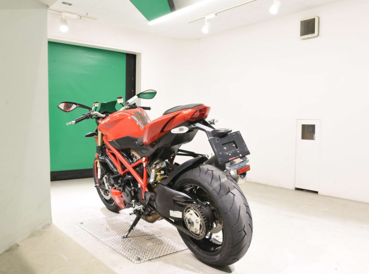 Мотоцикл Ducati STREETFIGHTER 848 з пробігом 21407 km