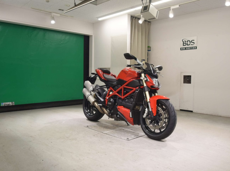Мотоцикл Ducati STREETFIGHTER 848 з пробігом 21407 km