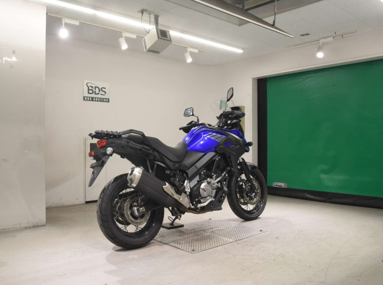 Мотоцикл Suzuki V-STROM DL650A з пробігом 21375 km