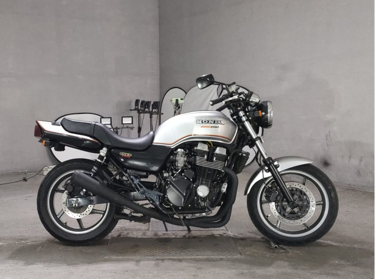 Мотоцикл Honda CB750 с пробегом 49860 km
