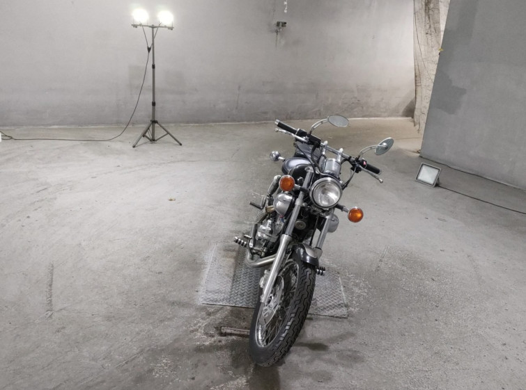 Мотоцикл Yamaha VIRAGO XV250 з пробігом 12152 km