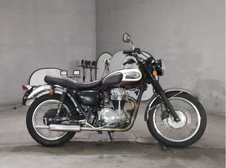 Мотоцикл Kawasaki W400 з пробігом 25943 km