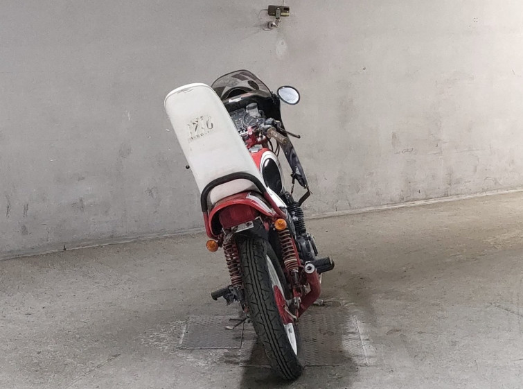 Мотоцикл Yamaha XJ400D с пробегом 24245 km