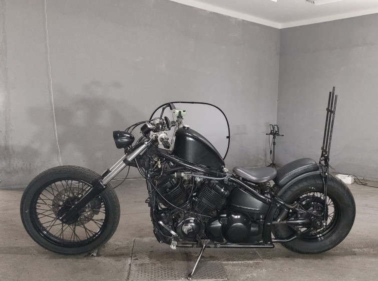 Мотоцикл Yamaha DRAGSTAR XVS400