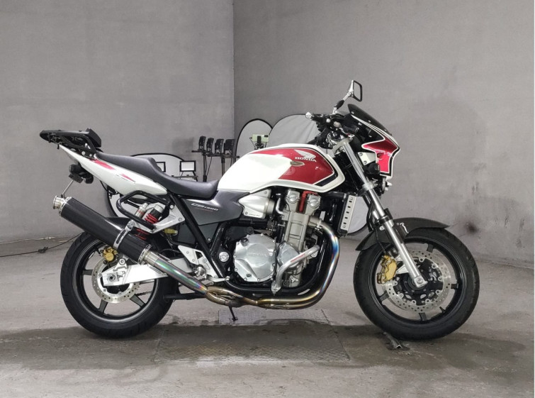 Мотоцикл Honda CB1300SF с пробегом 21894 km