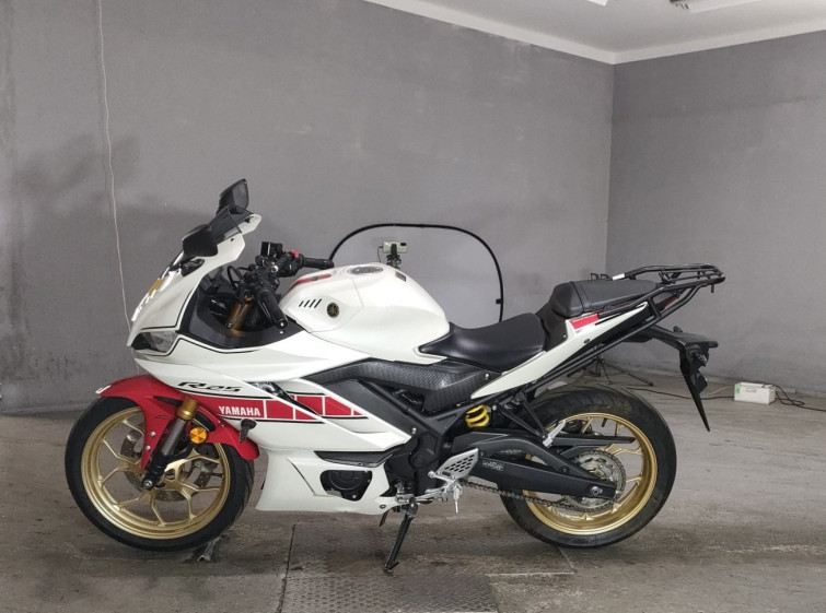 Мотоцикл Yamaha YZF-R25 з пробігом 11253 km