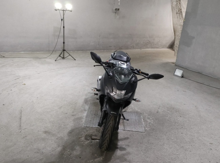 Мотоцикл Suzuki GIXXER SF250 з пробігом 16705 km