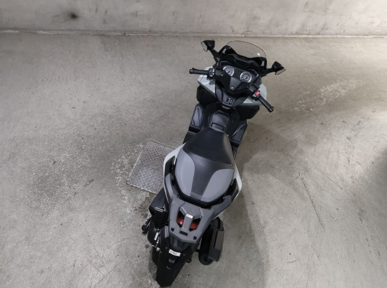 Мотоцикл Honda FORZA с пробегом 2669 km