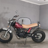 Мотоцикл Yamaha TW200 з пробігом 943 km