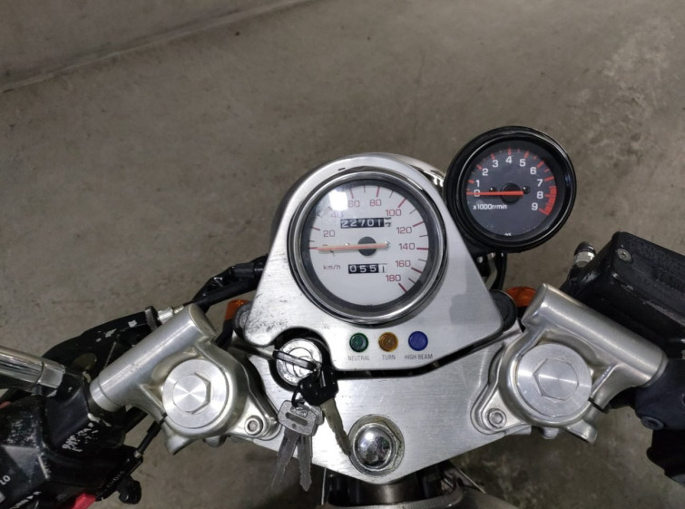 Мотоцикл Yamaha SRX400 с пробегом 22701 km