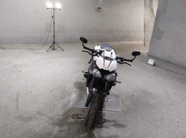 Мотоцикл Triumph SPEED TRIPLE RS з пробігом 12245 km