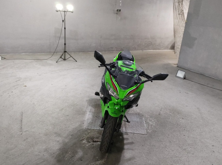 Мотоцикл Kawasaki NINJA400 с пробегом 5231 km