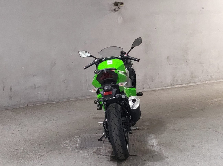 Мотоцикл Kawasaki NINJA400 с пробегом 5231 km