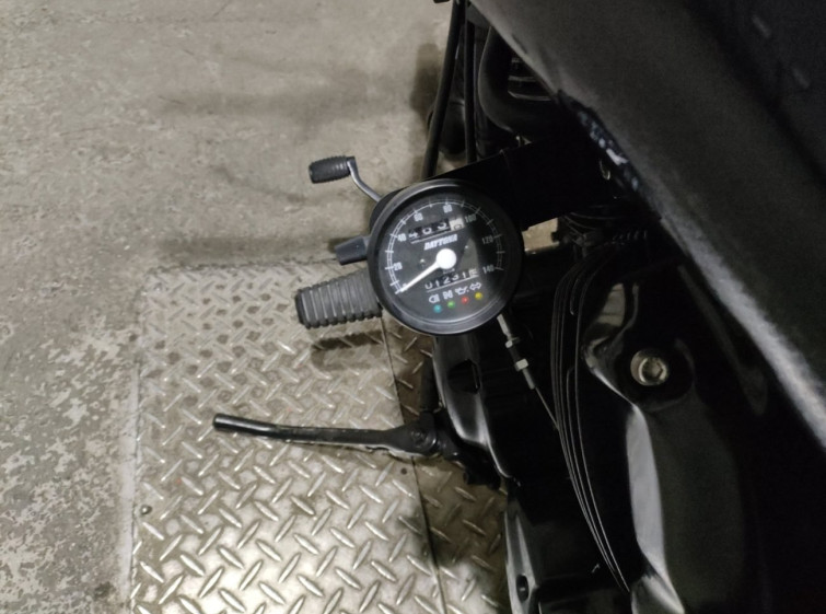 Мотоцикл Yamaha DRAGSTAR XVS400 с пробегом 1230 km