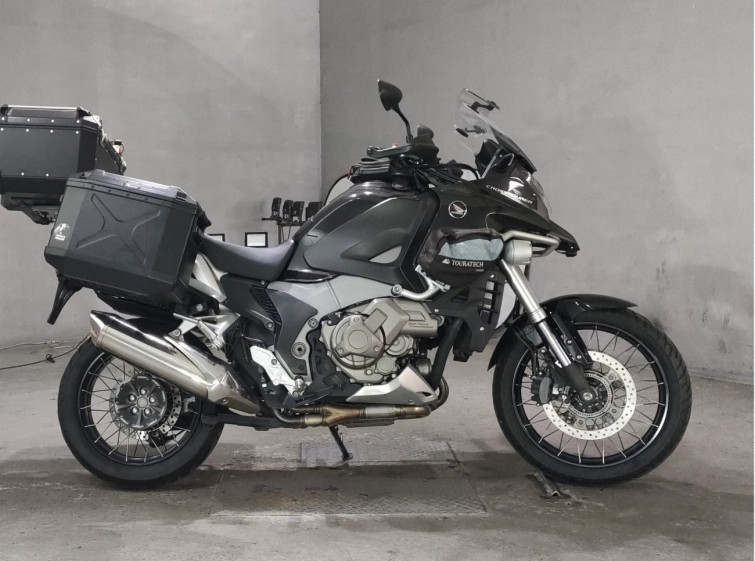 Мотоцикл Honda VFR1200X з пробігом 39855 km