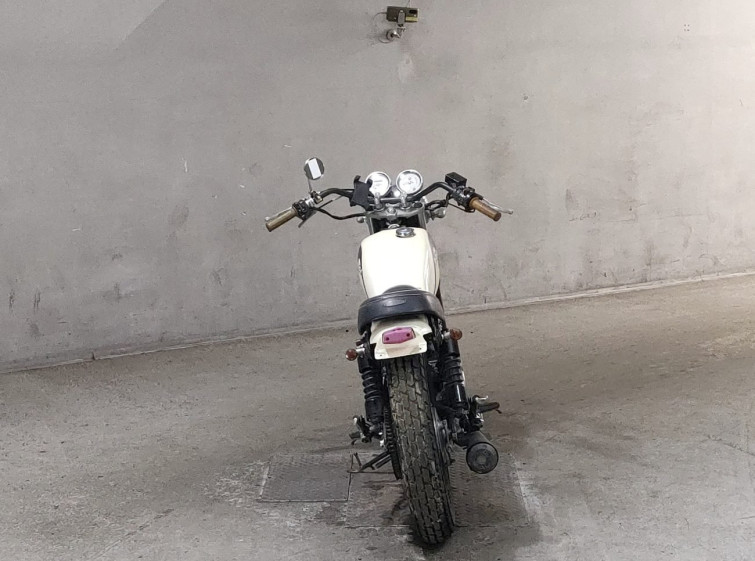 Мотоцикл Yamaha SR400 з пробігом 26856 km