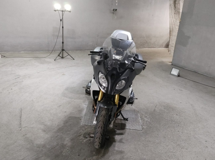 Мотоцикл BMW R1200RS с пробегом 33213 km