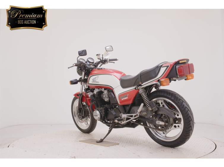 Мотоцикл Honda CB750SF з пробігом 14944 km