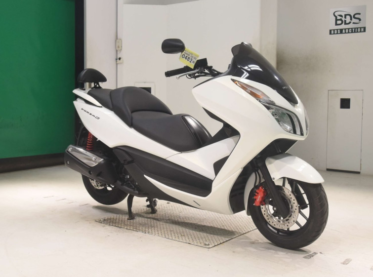 Мотоцикл Honda FORZA SI з пробігом 2518 km