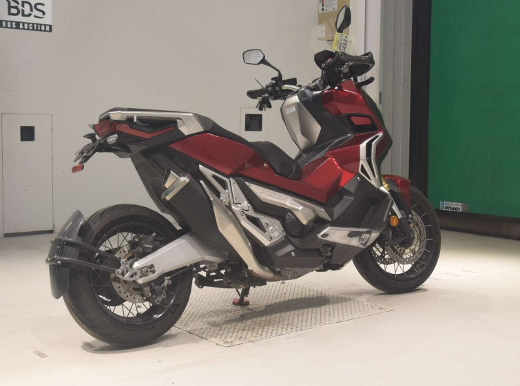 Мотоцикл Honda X-ADV750 з пробігом 25988 km