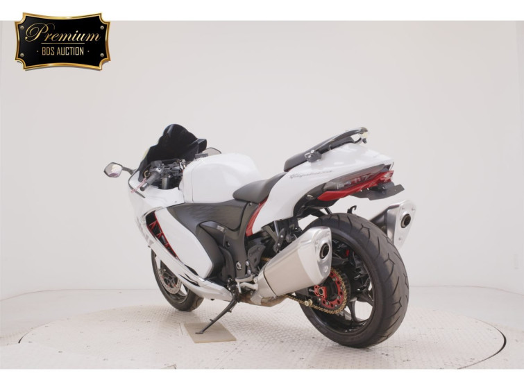 Мотоцикл Suzuki GSX1300R HAYABUSA с пробегом 13804 km